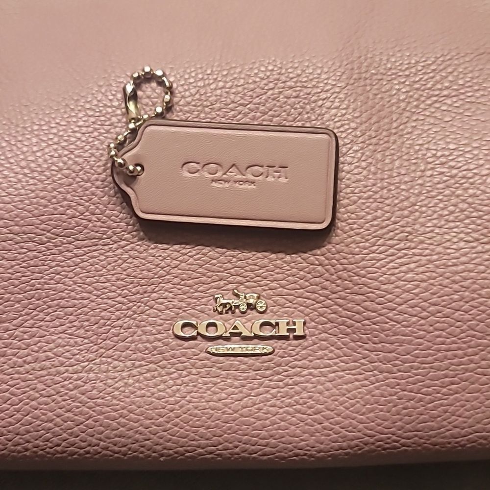 0601. EUC ~ Coach Clarkson Hobo #24947 ~ In the most luscious "Jasmine" lilac! - Picture 2 of 10